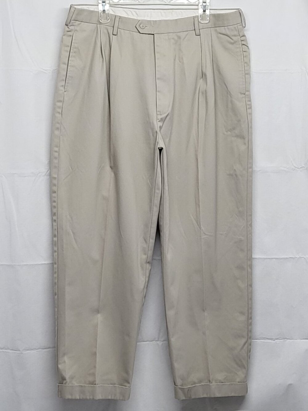 Timber Creek by Wrangler Pants Chino Mens 38 X 30 (Tag 40X30 ) Pleated Cuff Hem